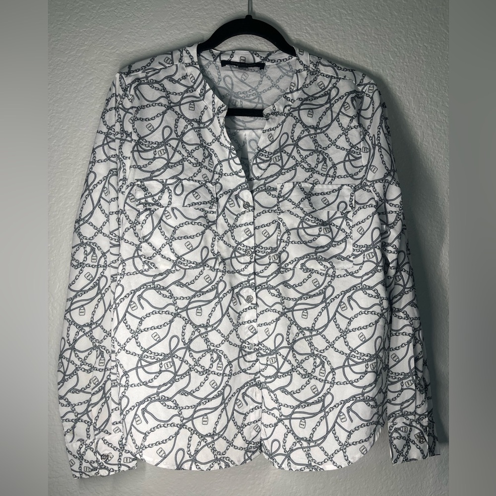 Andrew Marc White Blouse with Gray Chain-Print